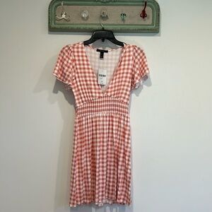 New Forever 21 salmon white gingham print short flutter sleeve mini dress small